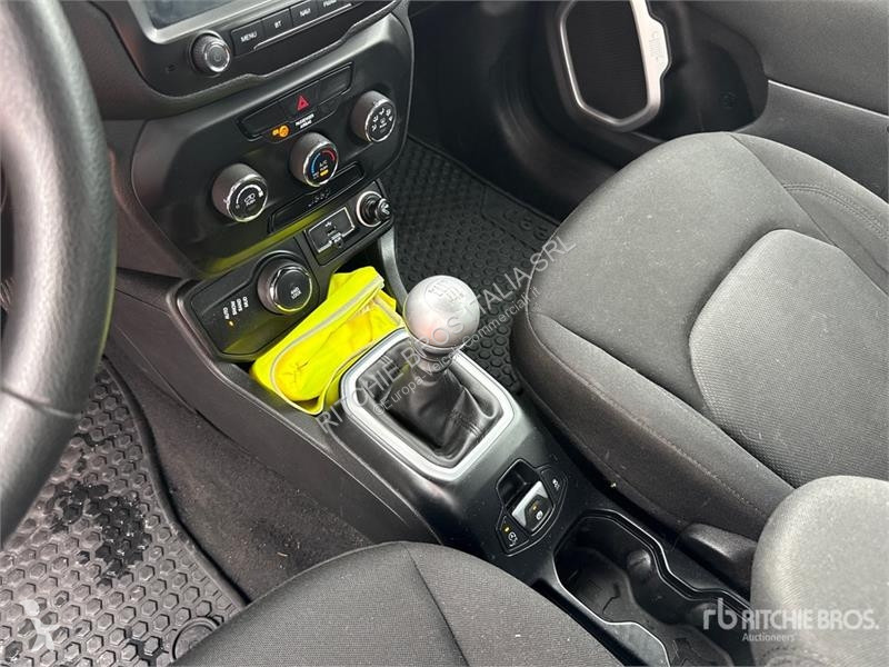 Furgoneta Jeep 4WD SUV