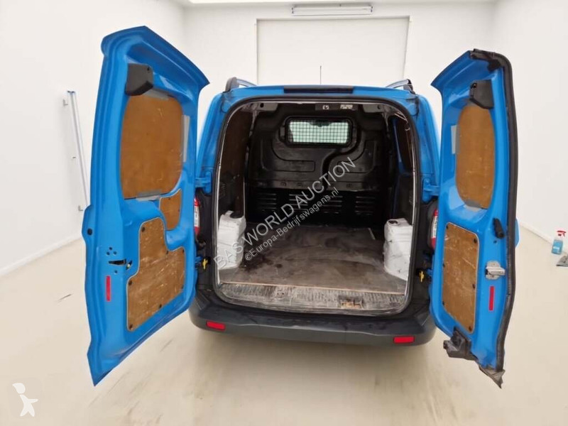 Užitkové vozidlo Ford 1.5 TDCI Trend Airco/NAV...