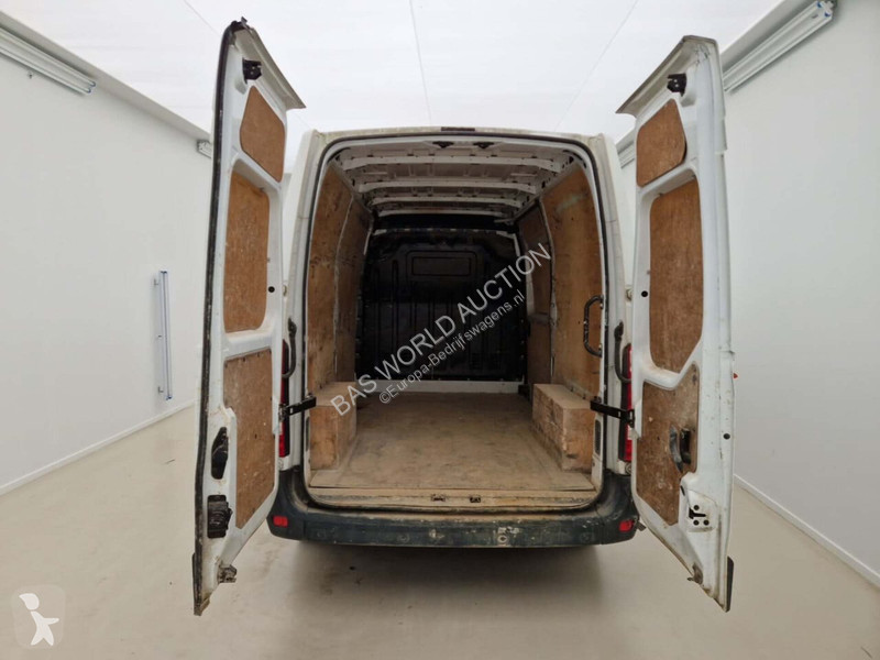 Furgoneta Opel 2.3DT L2H2 Airco/NAV/PDC