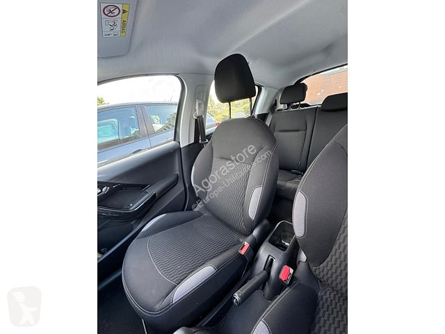 Furgoneta Peugeot 208