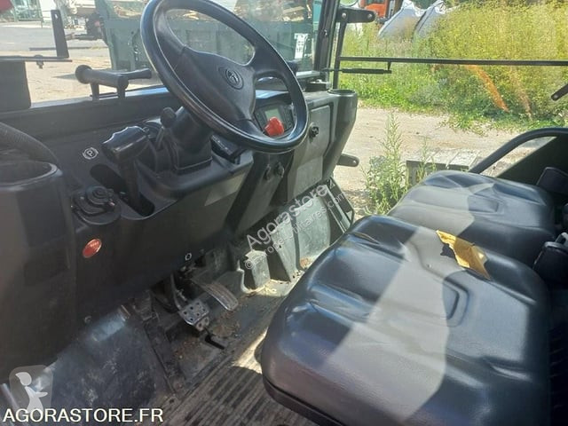 Коммерческий автомобиль