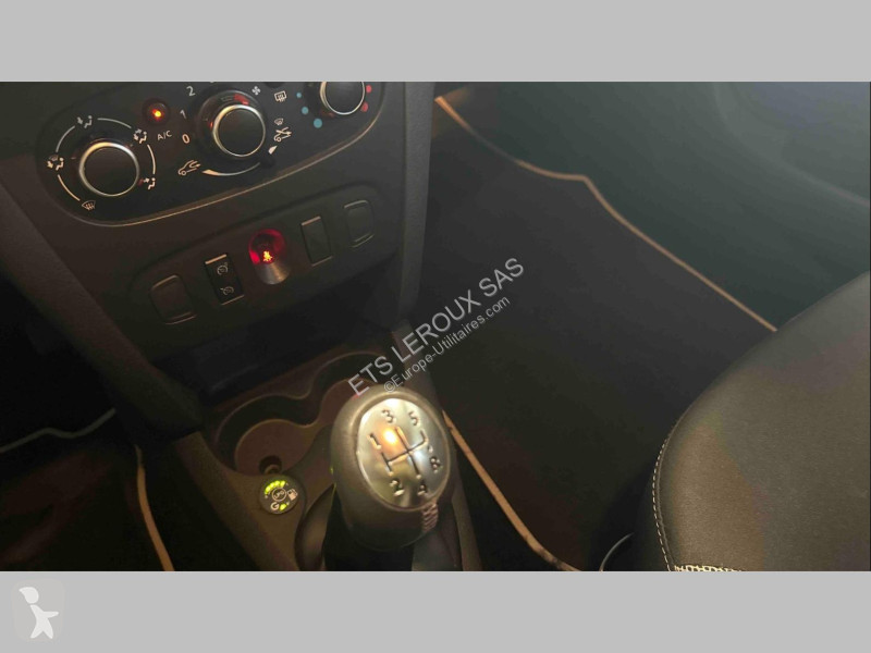 Užitkové vozidlo Dacia SANDERO