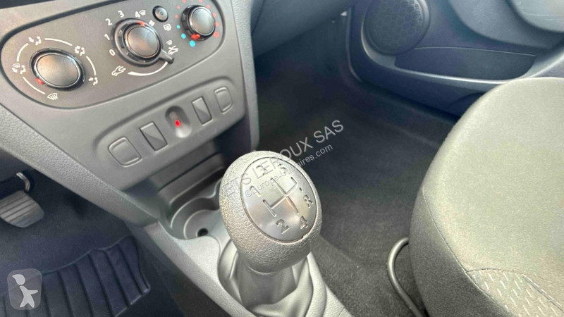 Užitkové vozidlo Dacia SANDERO