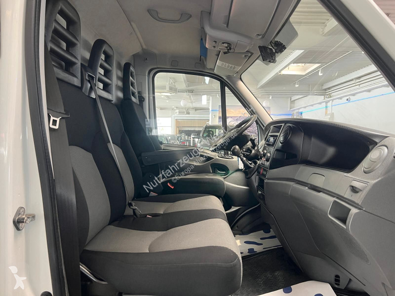 Furgoneta Iveco 35S17 3,0...