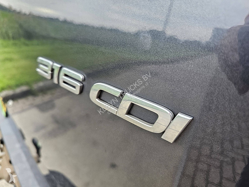 Veículo utilitário Mercedes 316 CDI