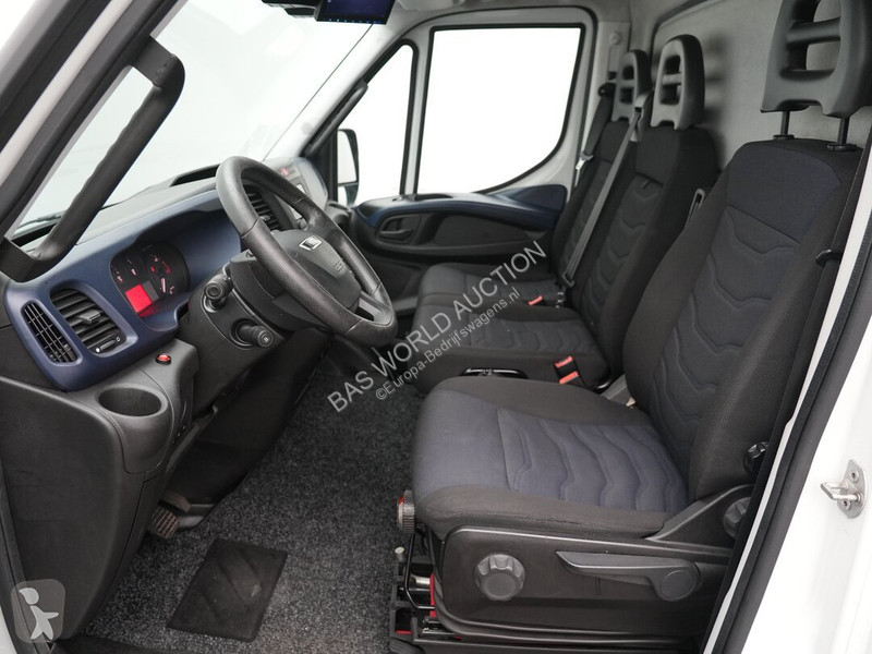 Furgoneta Iveco 35S16
