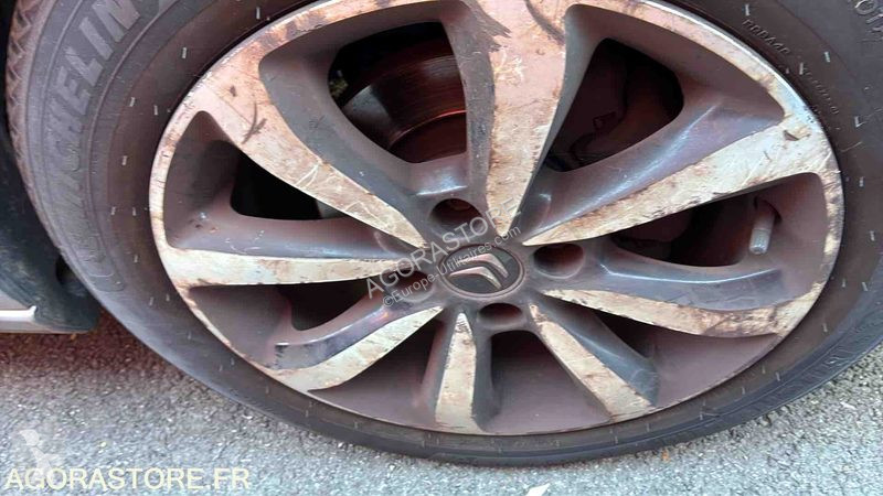 Veículo utilitário Citroën C4