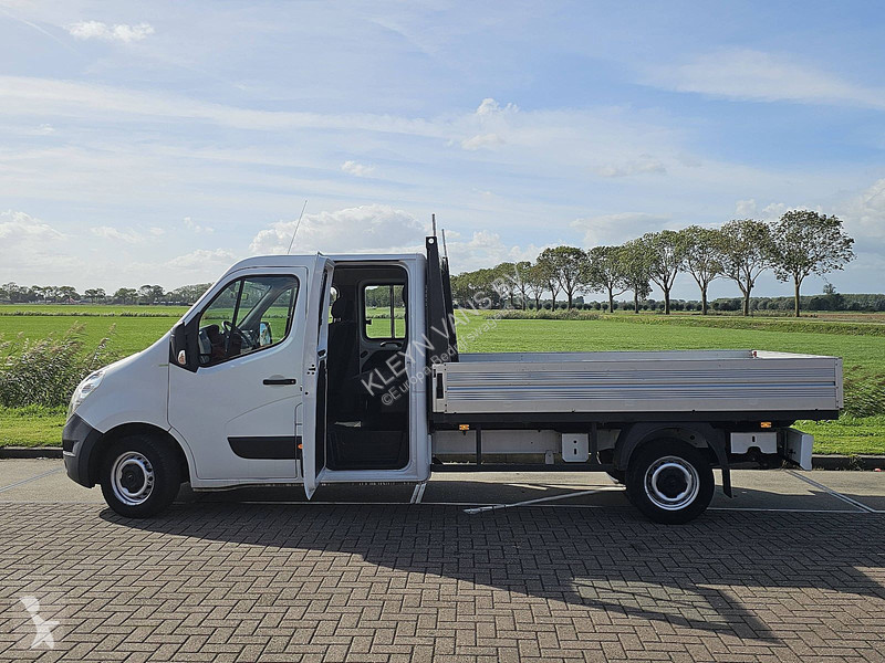Véhicule utilitaire Renault 2.3 DUB.Cab...