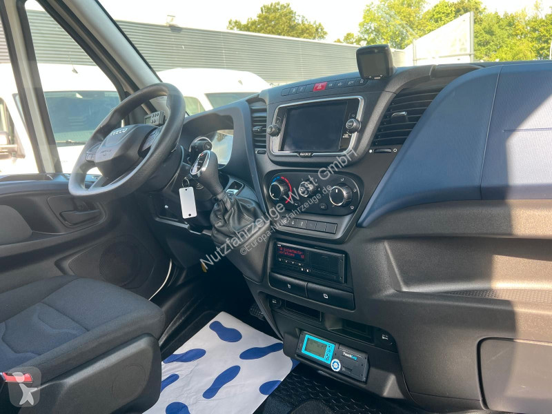 Veículo utilitário Iveco 35s14 Tiefkühlung...