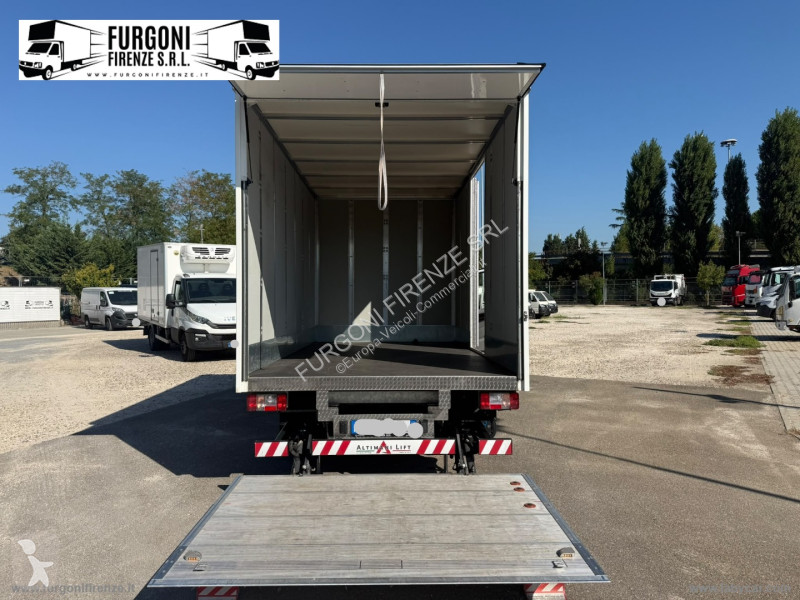 Véhicule utilitaire Maxus 9 2.0CRDI 150CV AWD...