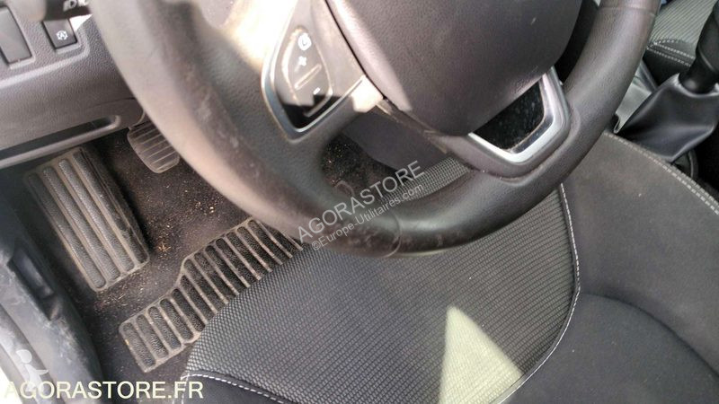 Véhicule utilitaire Renault CLIO