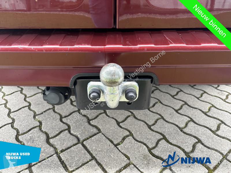 Veicolo commerciale Renault 150 L2H1 DC + Trekhaak