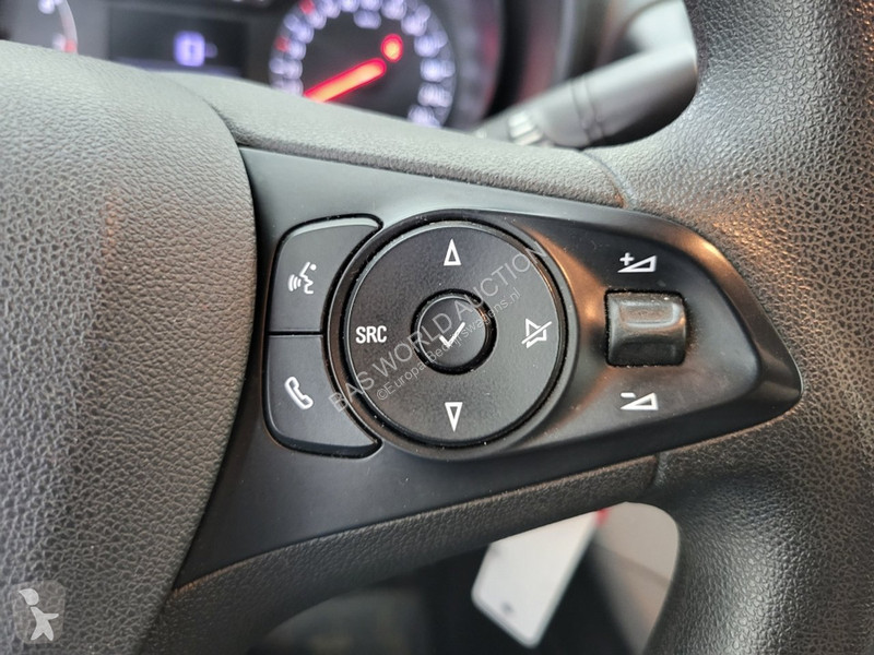 Véhicule utilitaire Opel 1.5D L2H1 Edition