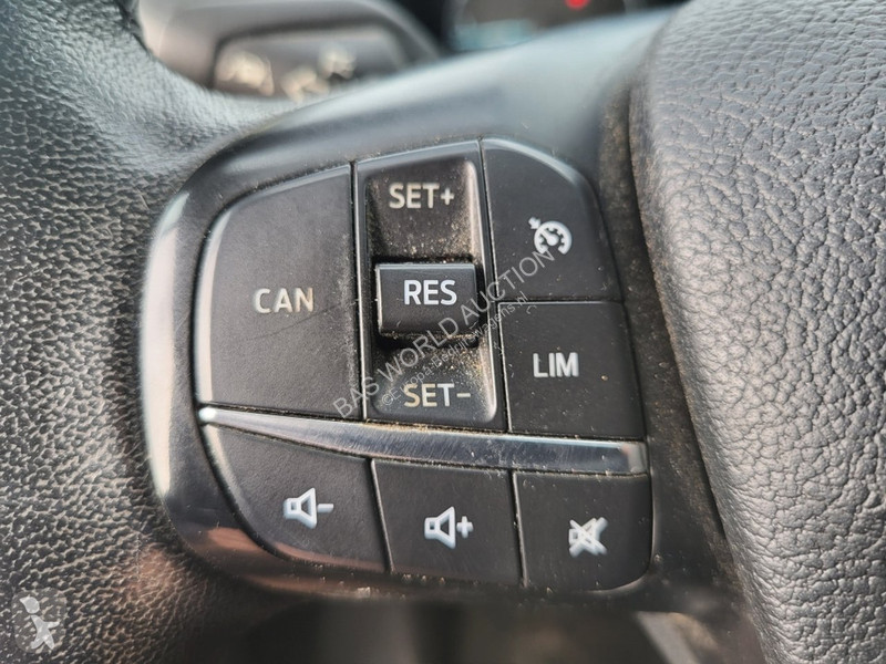 Véhicule utilitaire Ford 300 2.0 TDCI L1H1...