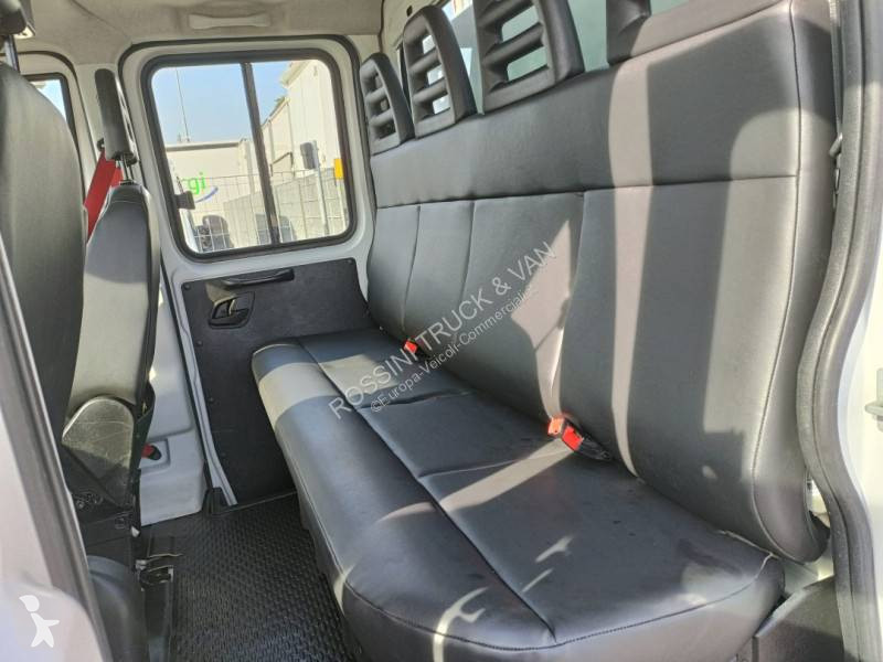 Veicolo commerciale Iveco 35C16 D