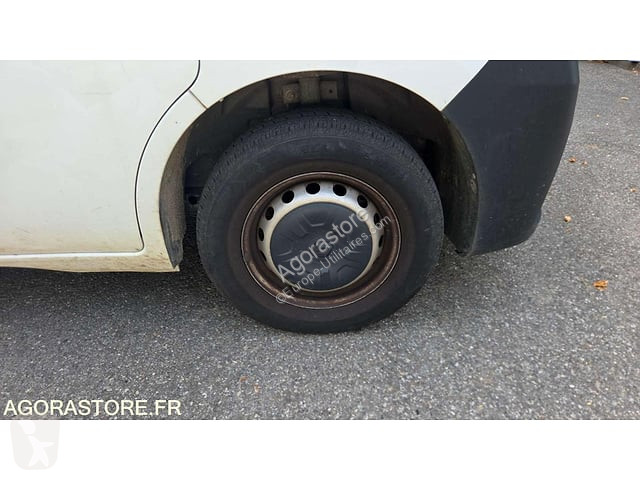 Коммерческий автомобиль