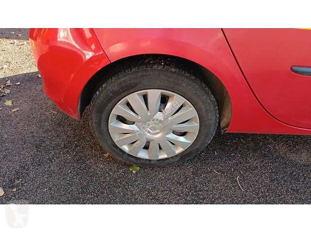 Коммерческий автомобиль Renault CLIO