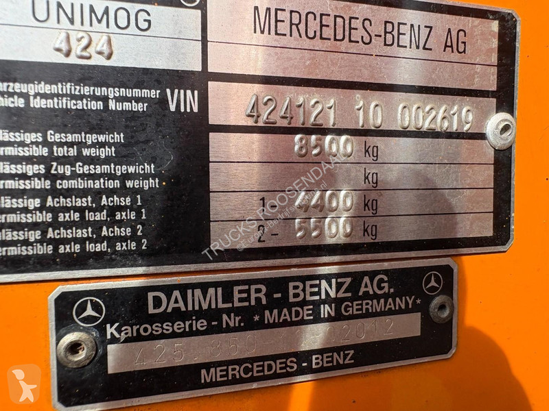 Samochód dostawczy Unimog + 4X4 + BJ 1977 +...