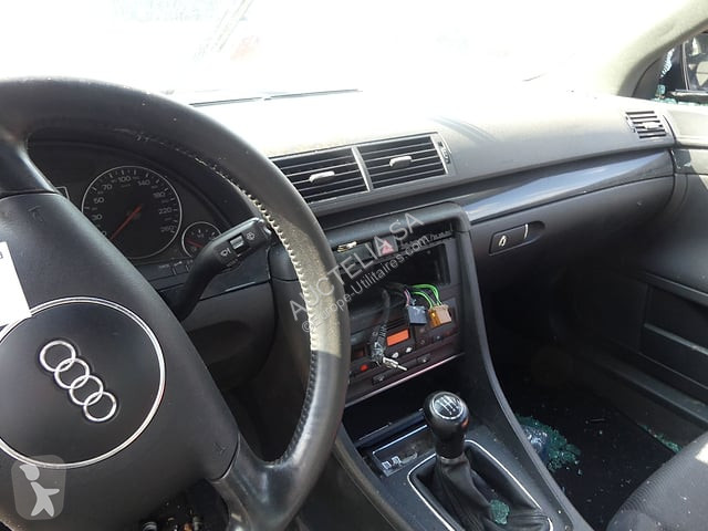 Коммерческий автомобиль Audi A4