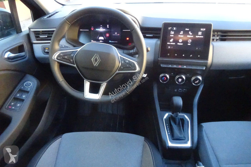 Коммерческий автомобиль Renault CLIO E-TECH 1,6...