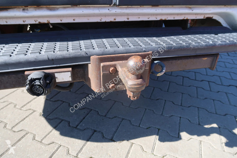 Furgoneta Iveco 2.3