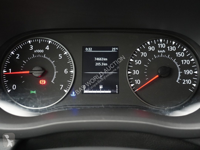 عربة نفعية Renault 135PK