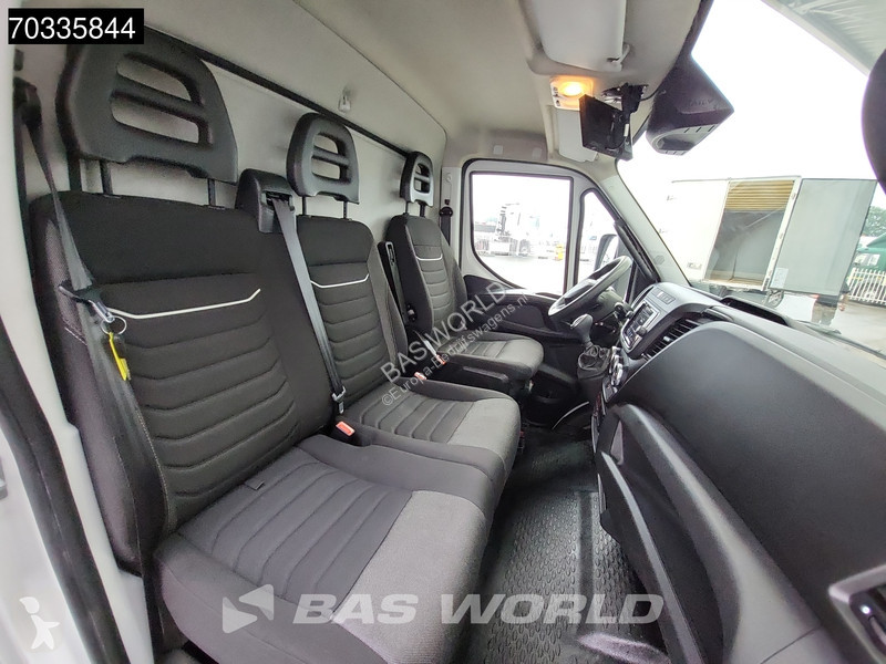 عربة نفعية Iveco 72C21 3.0L Automaat 1000KG...