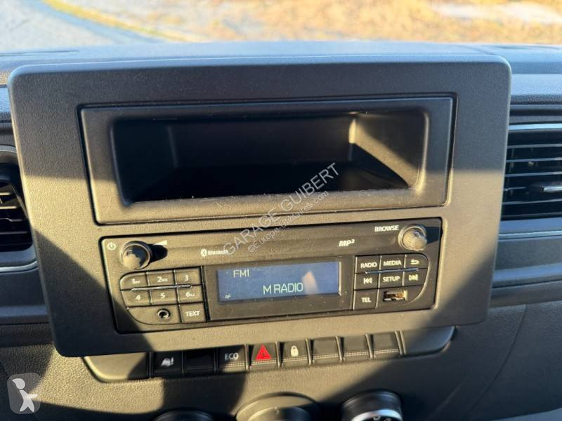 Véhicule utilitaire Renault RJ 3T500 130 CONFORT