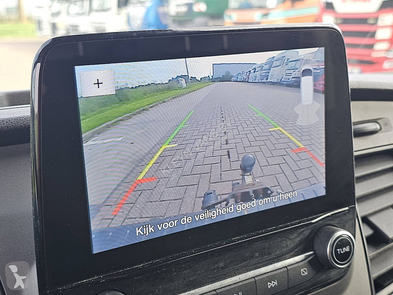 Autoutilitară Ford 2.0 L2H1 Navi Trekhaak