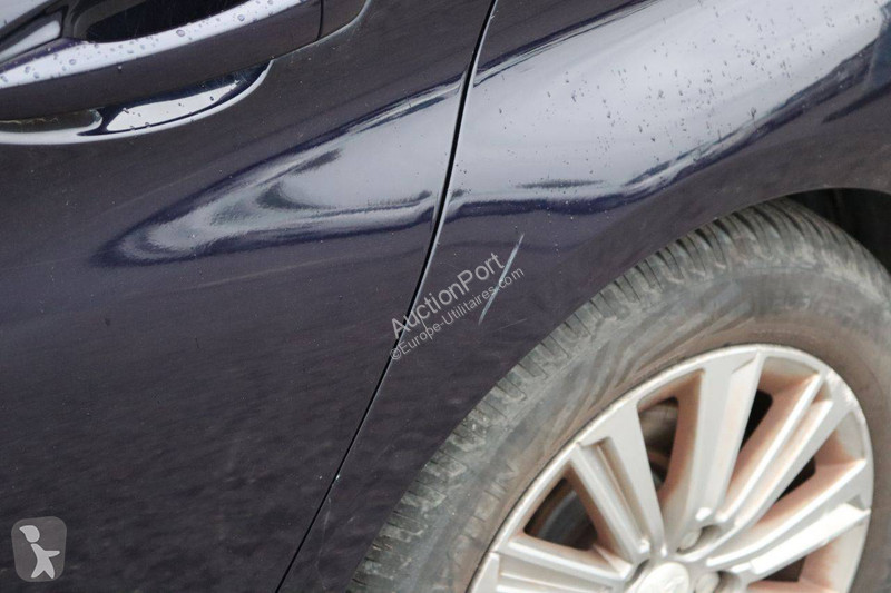 Коммерческий автомобиль Peugeot
