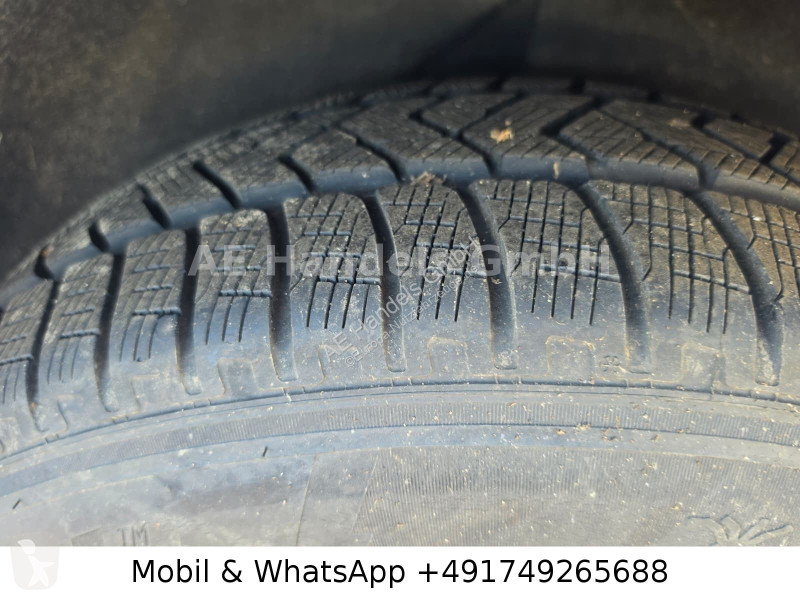 Véhicule utilitaire Land Rover 5 SE SD4 2.0 AWD...