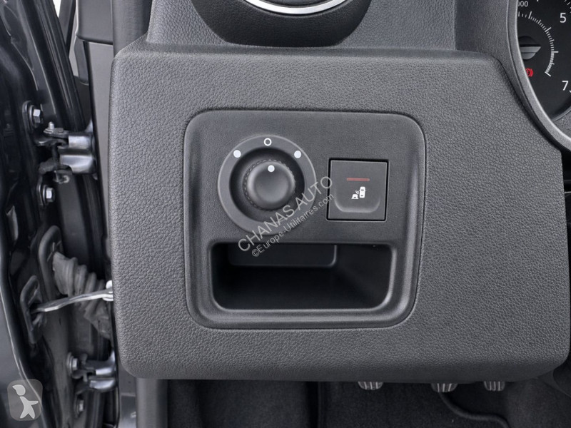 Véhicule utilitaire Dacia 1.5 dCi 115 Prestige 4x4