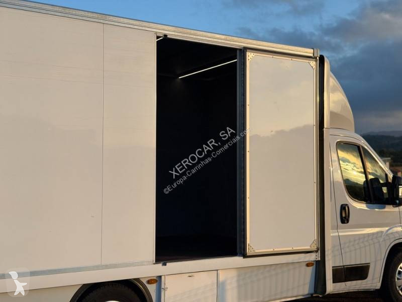 Véhicule utilitaire Fiat