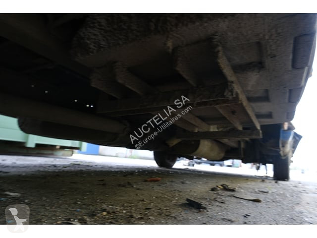 Véhicule utilitaire Iveco 40C35