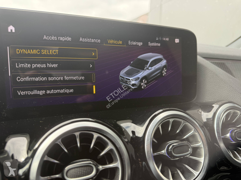 Véhicule utilitaire Mercedes GLA 200 d 8G-DCT