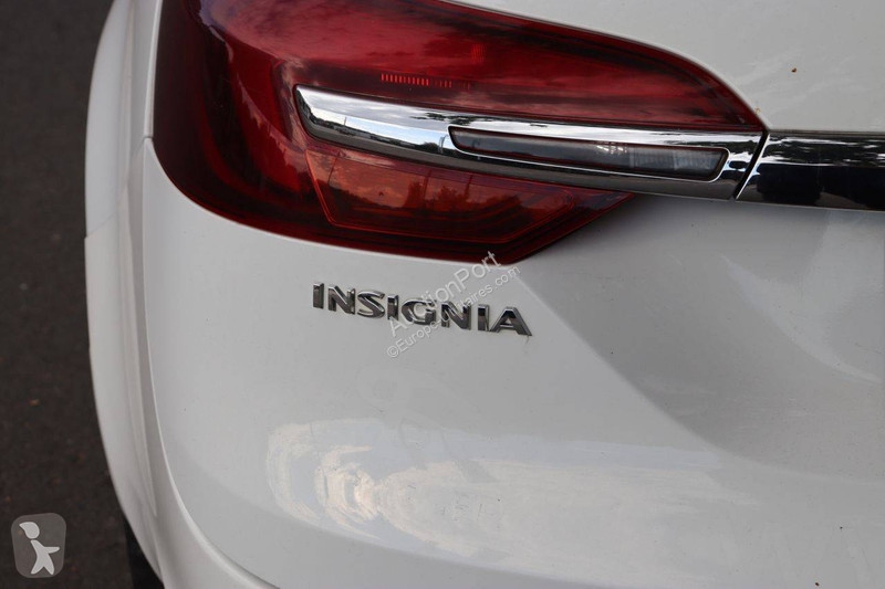 Véhicule utilitaire Opel Sports SW