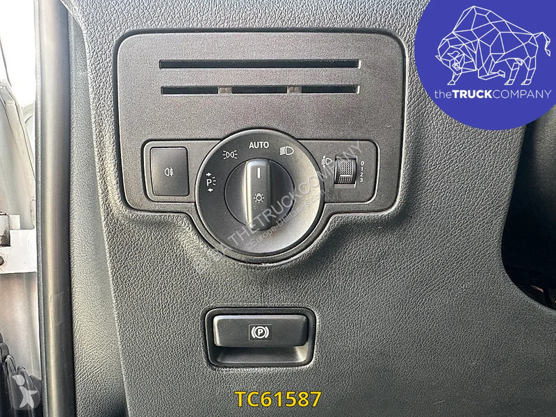 Véhicule utilitaire Mercedes L2 111cdi