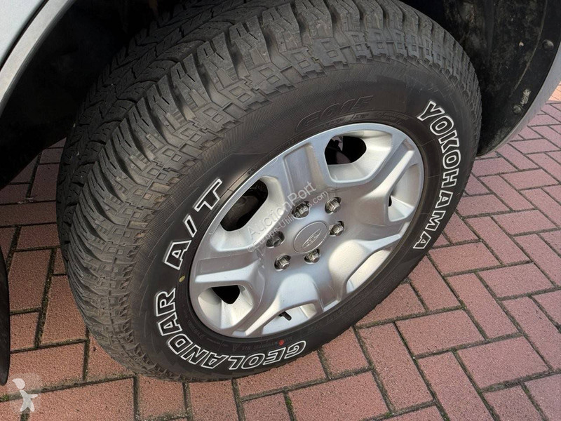 Véhicule utilitaire Ford 3.2 TDCI
