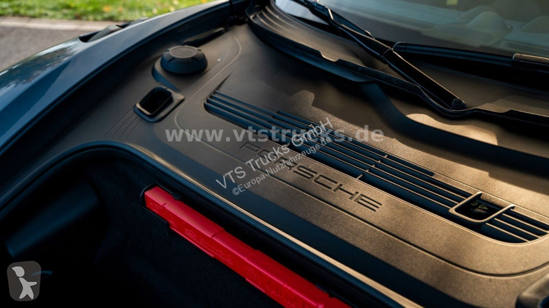 Véhicule utilitaire Porsche 718 Spyder RS I...