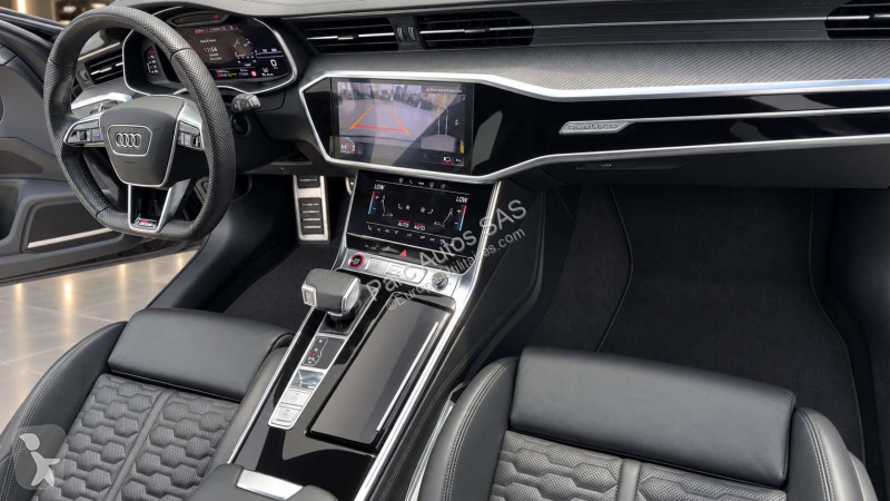 Véhicule utilitaire Audi