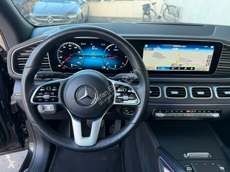 Véhicule utilitaire Mercedes 300d 4M...