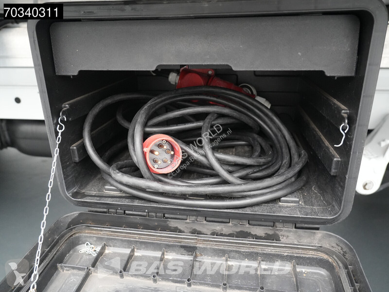 Véhicule utilitaire Mercedes 317 CDI Automaat...