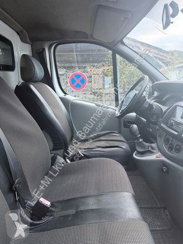 Véhicule utilitaire Nissan PRIMASTER