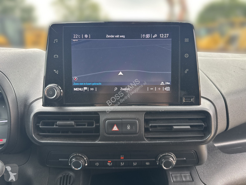 Véhicule utilitaire Toyota ProAce City 1.2T...