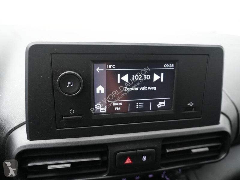 Véhicule utilitaire Opel e 50kWh -e