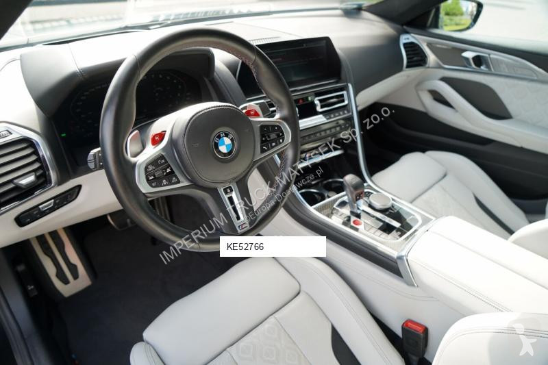 Véhicule utilitaire BMW M8