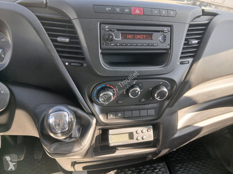 Užitkové vozidlo Iveco FRIGO 12M3 140 CV RJ...