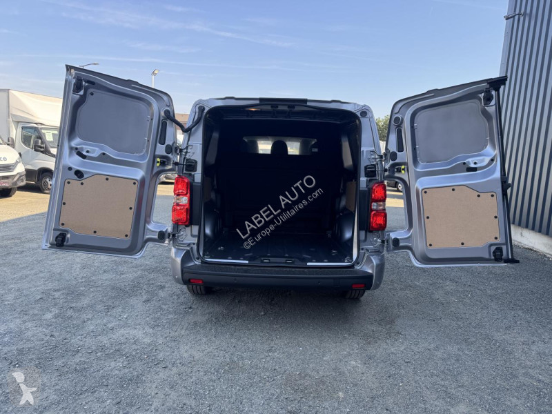 Fiat SCUDO XL 2.2 D 180CH EAT-8 CABINE...