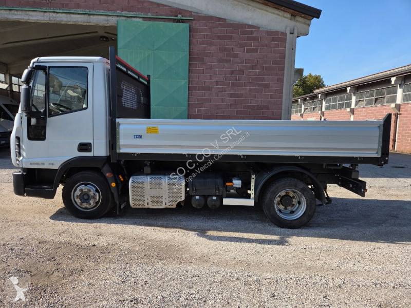 Iveco 80 E 19 van