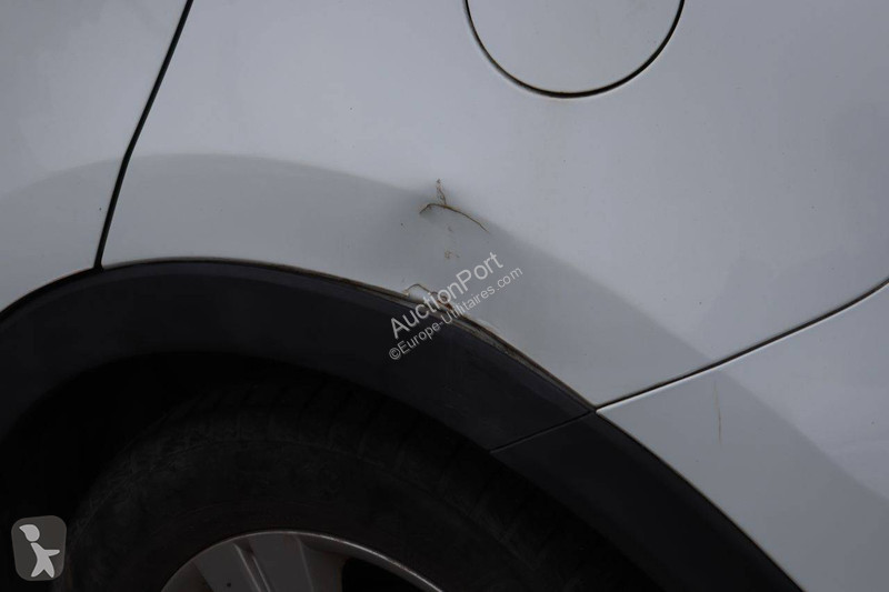 KIA  van